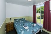 Lodge%20bedroom1 1